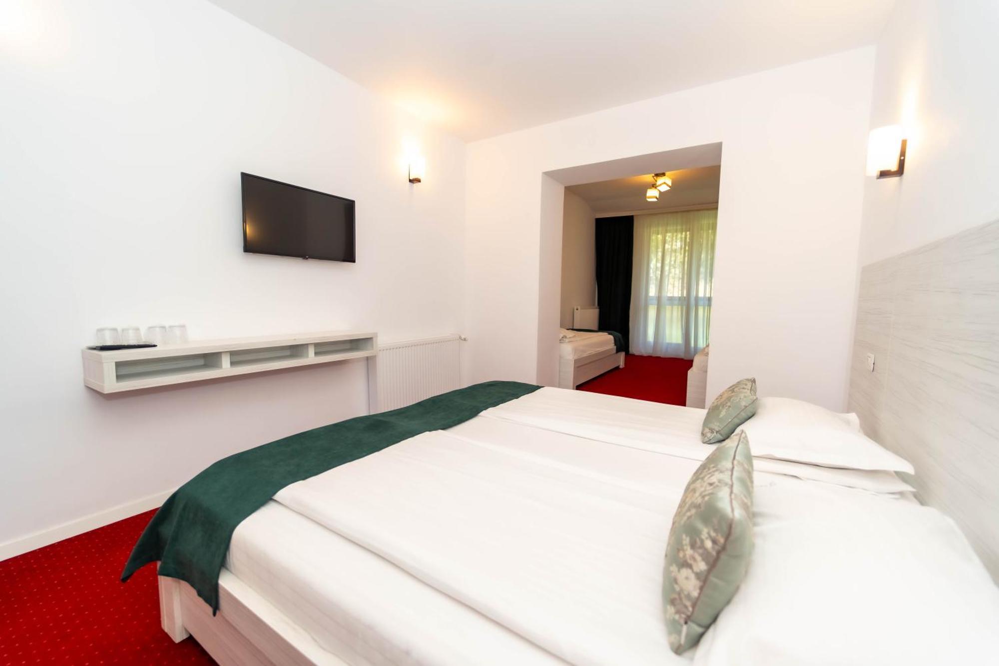 Hotel Cirus Predeal Extérieur photo
