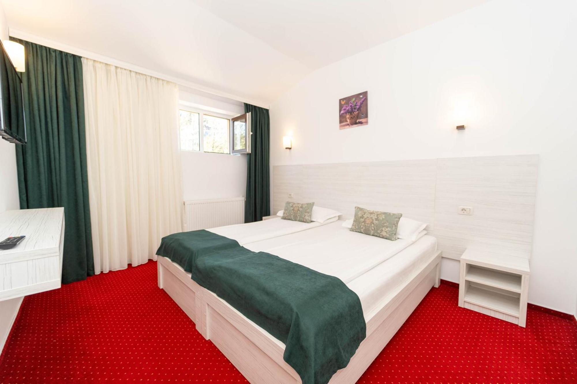 Hotel Cirus Predeal Extérieur photo