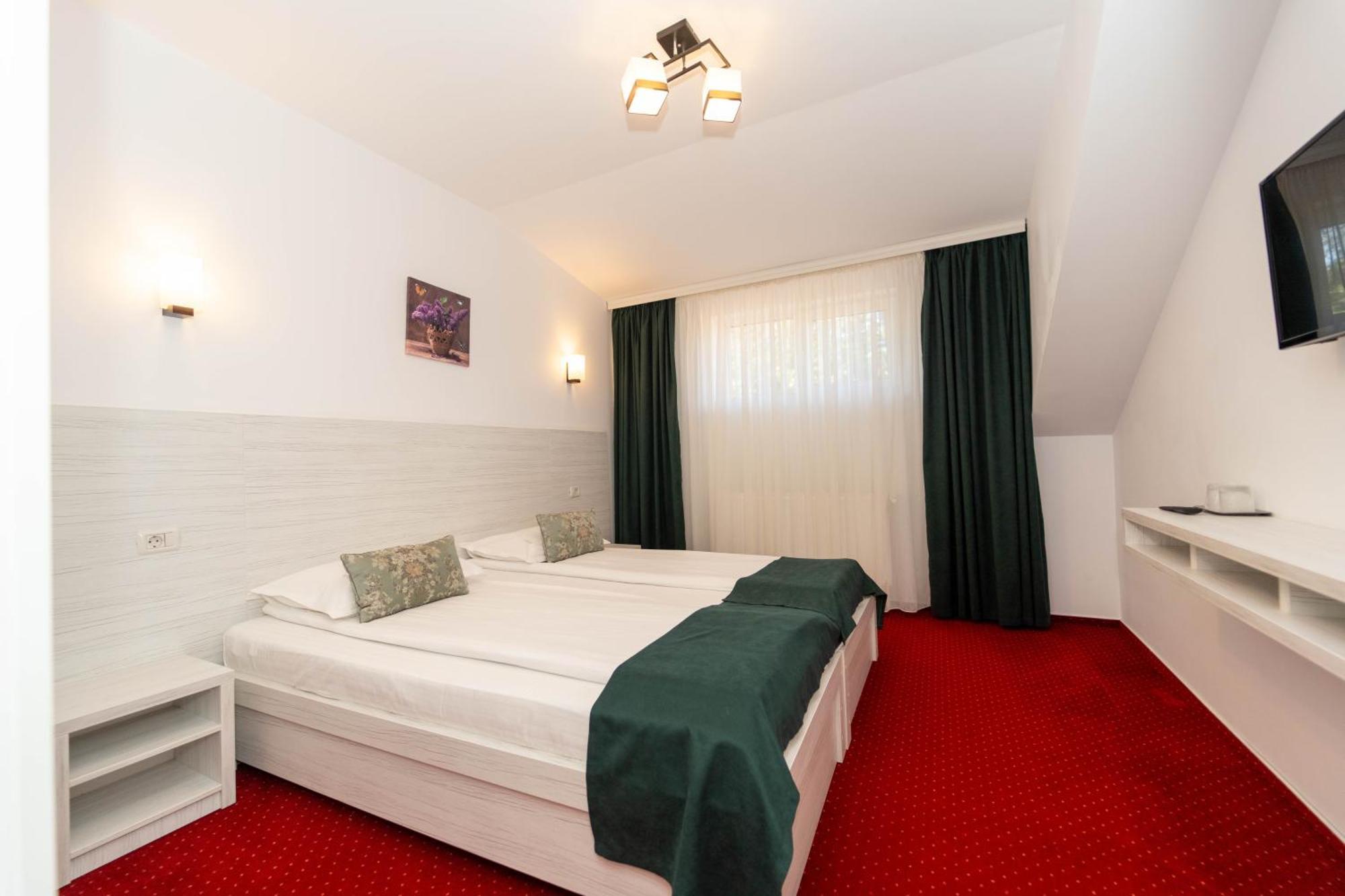 Hotel Cirus Predeal Extérieur photo